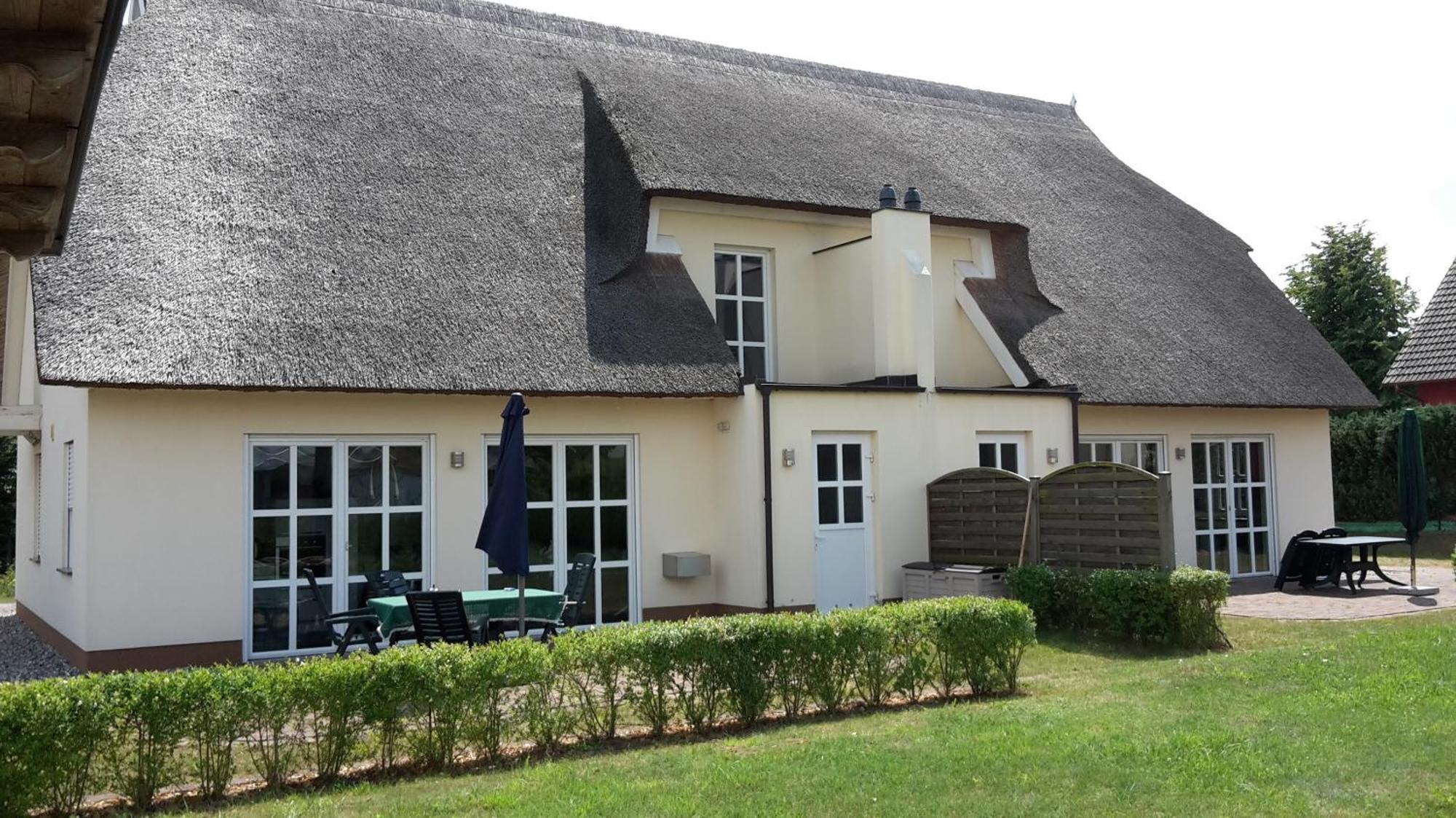 Haeuschen "Tante Waltraut" Villa Garz  ภายนอก รูปภาพ