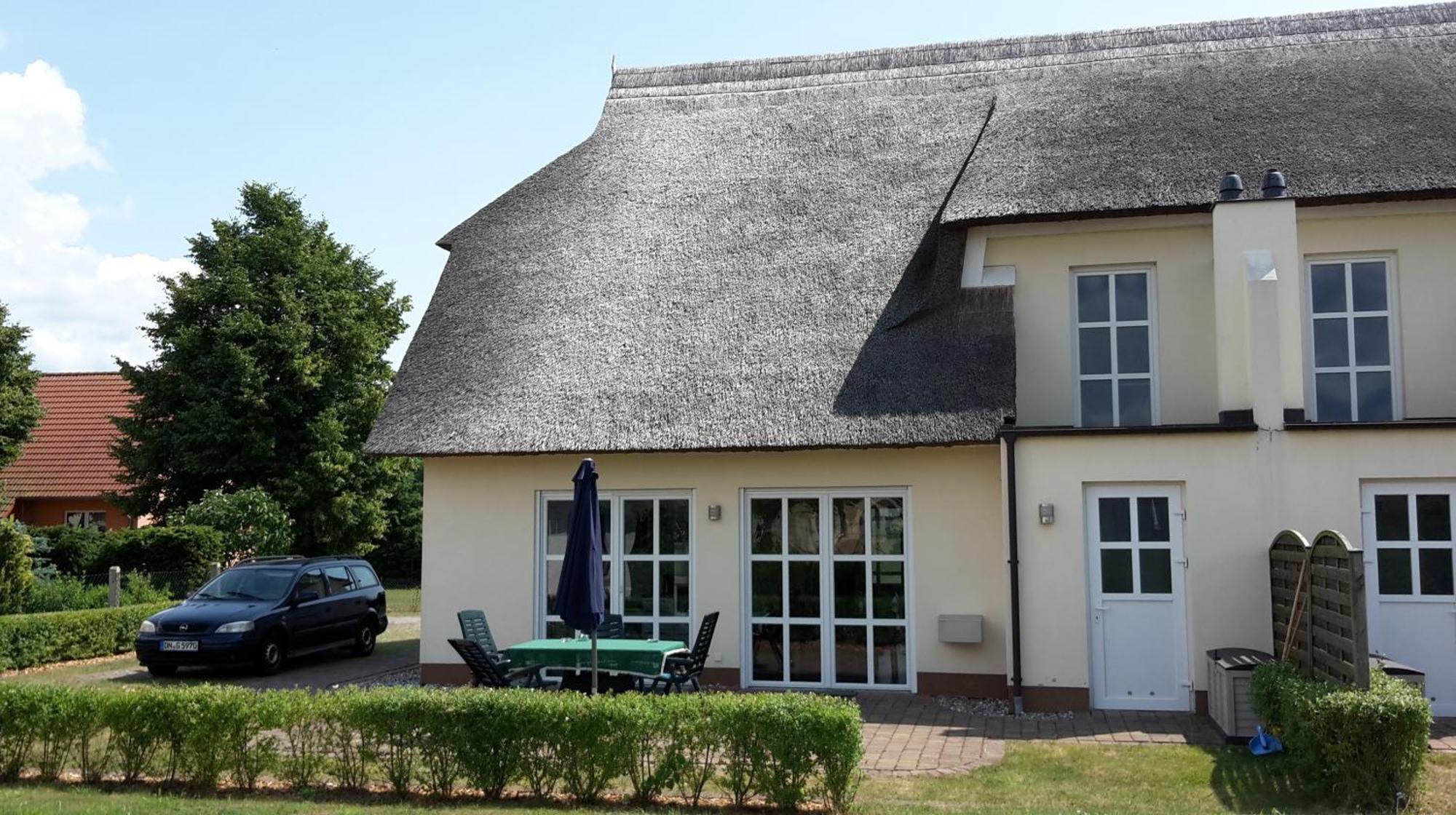 Haeuschen "Tante Waltraut" Villa Garz  ภายนอก รูปภาพ