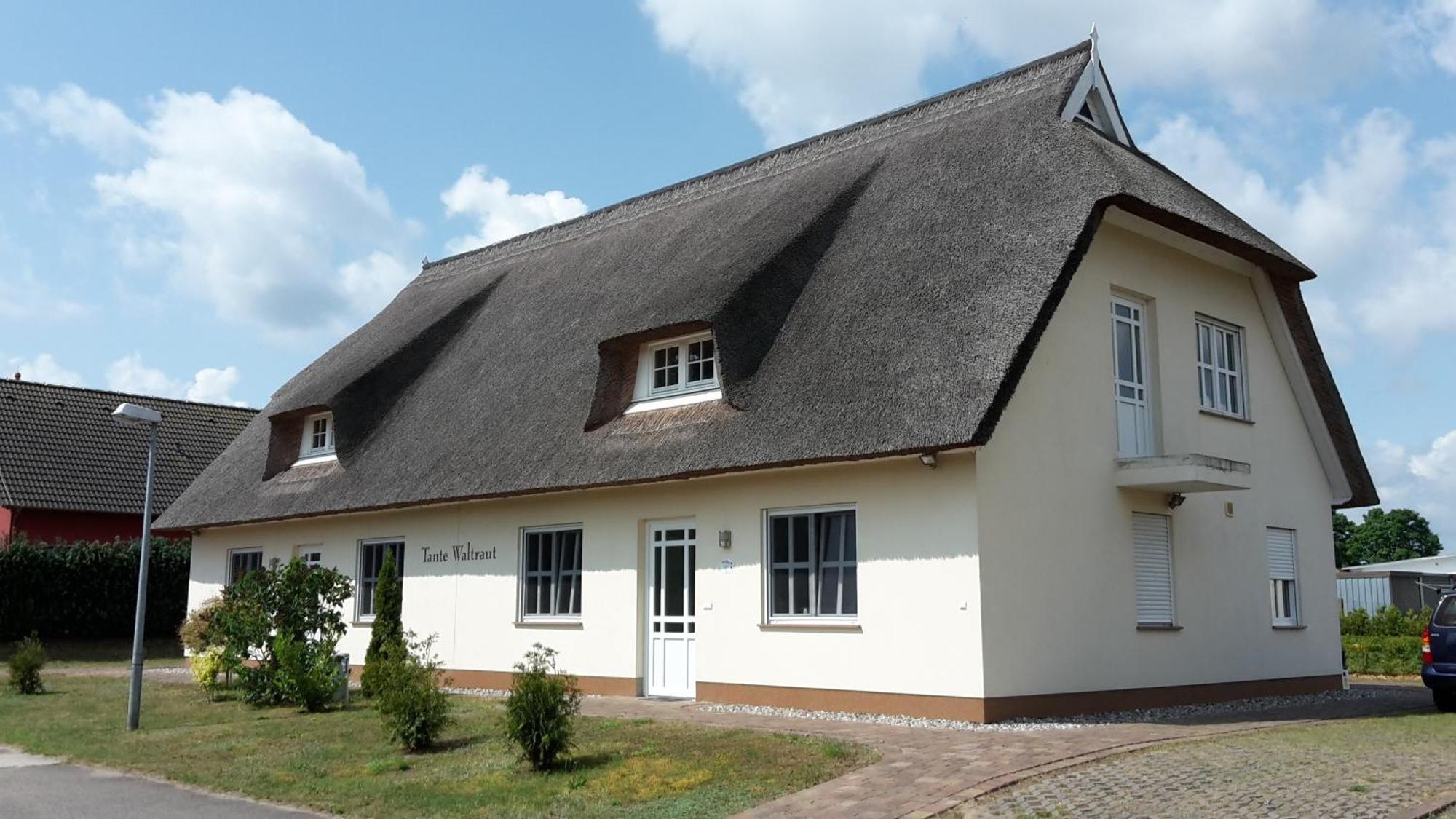 Haeuschen "Tante Waltraut" Villa Garz  ภายนอก รูปภาพ